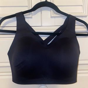 Lululemon Enlite Bra 34E